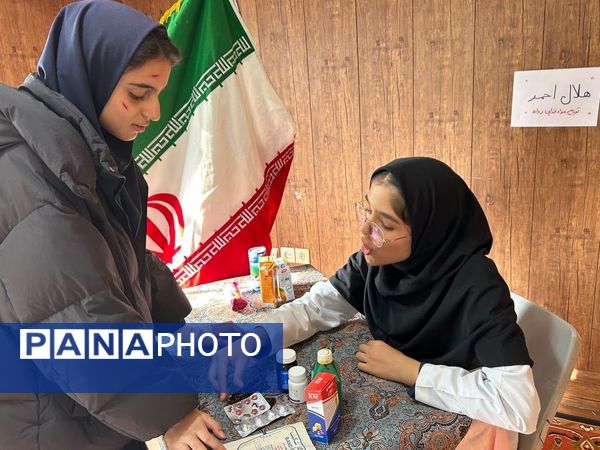  مانور زلزله و ایمنی در مدرسه دخترانه انیس خوش قدم 