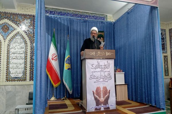 سختی‌ها، یادآور شکرگزاری و مانع سقوط انسانیت است