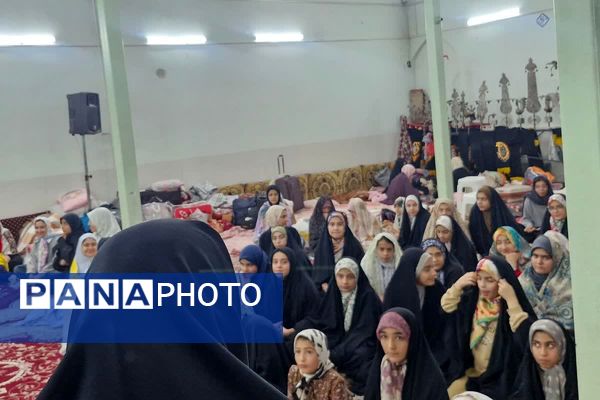 دانش‌آموزان شهرستان قرچک مهمان خلوت سه‌روزه با خدا شدند
