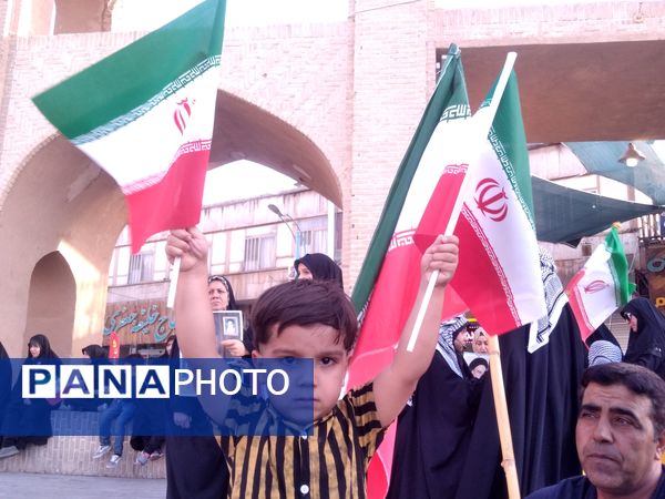 تجمع سراسری در حمایت از نیروهای مسلح و عملیات بشارت فتح در امیرچخماق