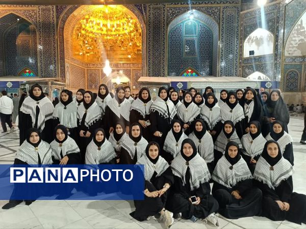 آیین بدرقه کاروان راهیان نور هنرستان بنت الزهرا هادی‌شهر 