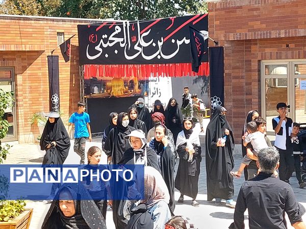 تور خبری بازدید از اقدامات ستاد دهه آخر صفر شهرداری مشهد
