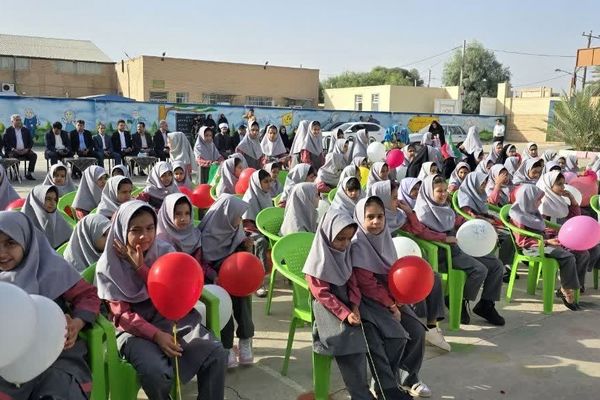 زنگ مهر و مقاومت در مدرسه هفتم تیر بافق