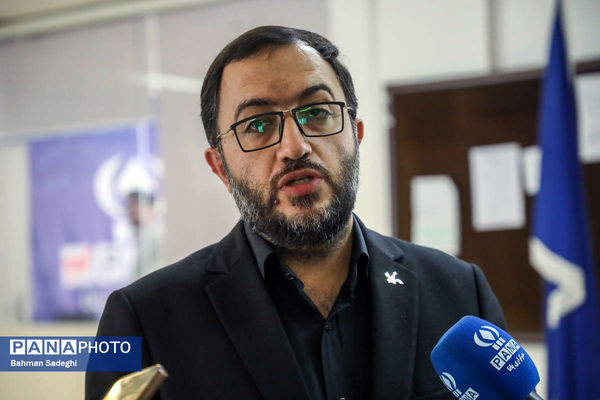 بازدید رییس کانون پرورش فکری کودکان و نوجوانان از پانا به مناسبت روز خبرنگار