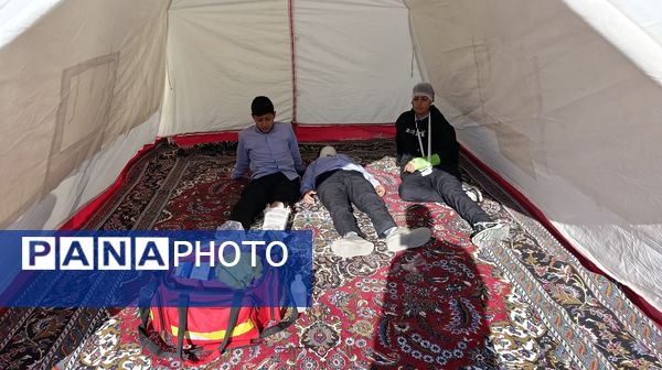 دانش آموزان بجستانی آماده برای بحران