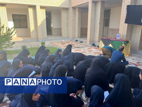 آغاز روز دانش‌آموزان رودخانه با قرائت زیارت عاشورا
