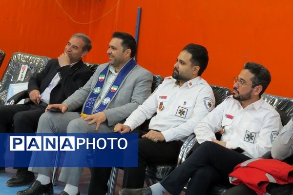 همایش پیشگیری از آسیب‌های چهارشنبه سوری در دبیرستان نرجس بجنورد