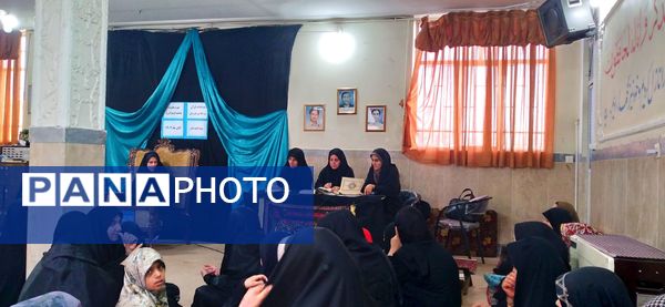 سی‌ودومین دوره مسابقات قرآن و عترت بسیج در حوزه فاطمه‌الزهرا (س) ملایر