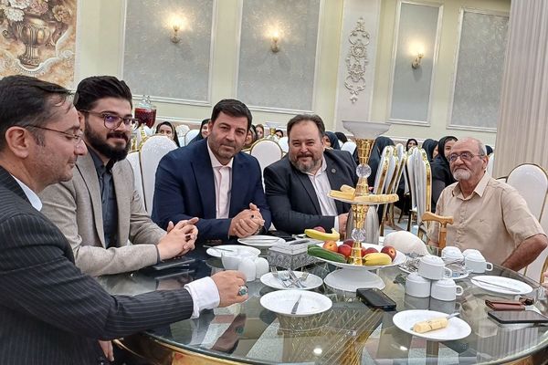آئین تجلیل از معماران خشت اول ورامین 