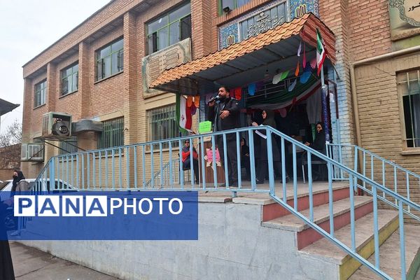 مدارس شهرستان قدس زیر چادر بانوی دو عالم در جشن ولادت حضرت زهرا(س)