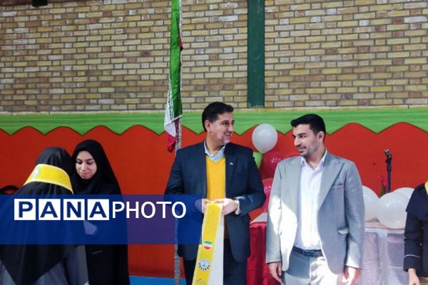  همایش یاوران انقلاب در پیشوا با حضور مسئولان آموزش و پرورش