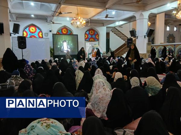 برگزاری آیین اعتکاف در مصلی رشت