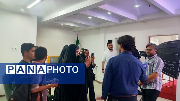 بازدید خبرنگاران و اعضای بسیج رسانه از دفتر «خبرفوری» در مشهد
