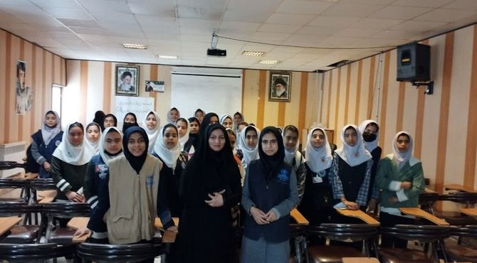 کلاس‌های آموزش خبرنگاری پانا در شهرستان فریمان