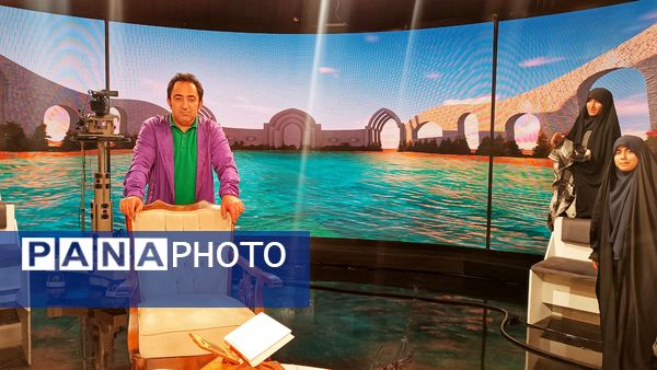حضور دختران حاج قاسم کهگیلویه و بویراحمد در برنامه قرار شبکه دنا به مناسبت ماه رمضان
