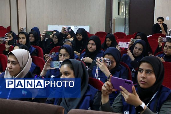 دانش‌آموز خبرنگاران ملارد در مسیر ارتقای مهارت‌های خبری