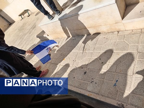 مراسم روز دانش آموز و ایام فاطمیه در دبیرستان حضرت خدیجه (س)جعفریه قم 