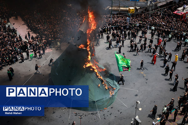 خیمه‌سوزان ظهر عاشورا در چهارراه گلوبندک تهران