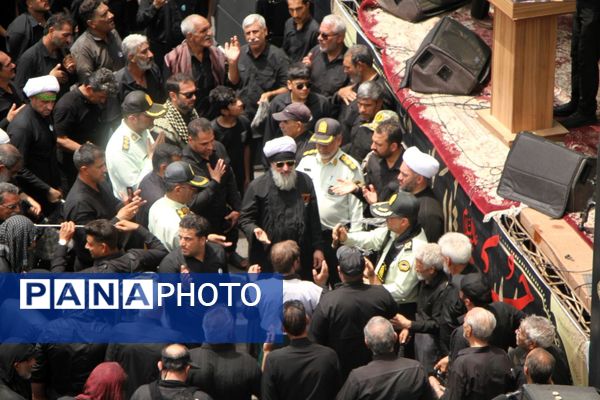 عزاداری عاشورای حسینی در گرمای سوزان بم
