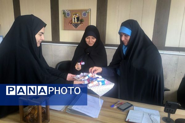 پاسداشت بزرگداشت حافظ شیرازی در اداره آموزش و پرورش ناحیه یک شهرری
