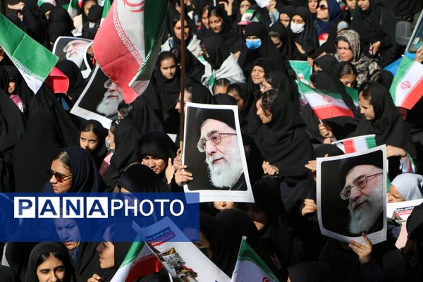 فریاد استکبار ستیزی از ورامین طنین انداز شد