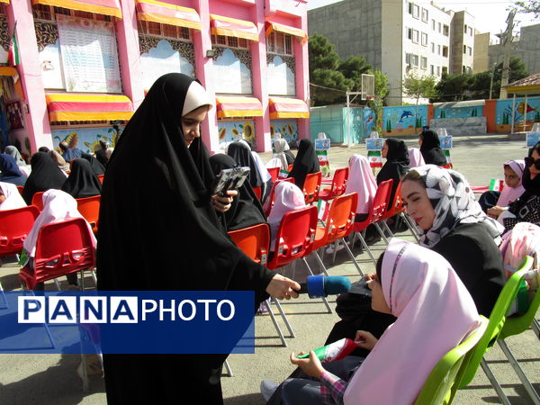 برگزاری جشن شکوفه‌ها در دبستان شاهد شهید سلطانی ناحیه یک کرج