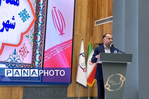 نشست فصلی مدیر منطقه با مدیران مدارس؛ تأکید بر هماهنگی و ارتقای کیفیت آموزشی