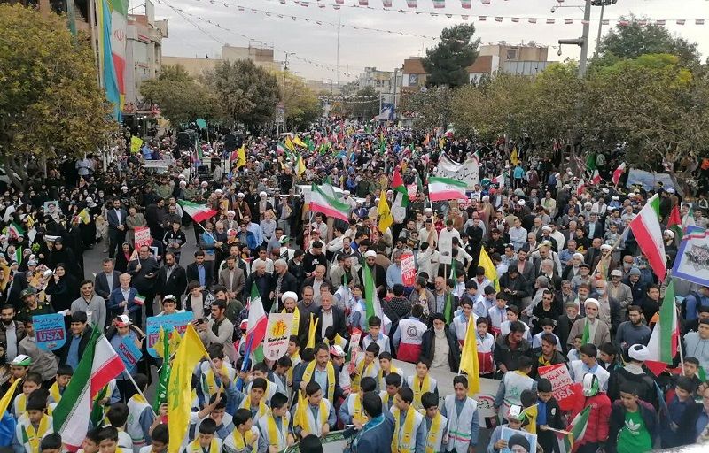 نمره قبولی دانش‌آموزان قمی در آزمون روز ملی مبارزه با استکبار جهانی