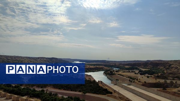 بازدید دختران ملاردی‌از منطقه عملیاتی فتح المبین در اردوی راهیان نور  