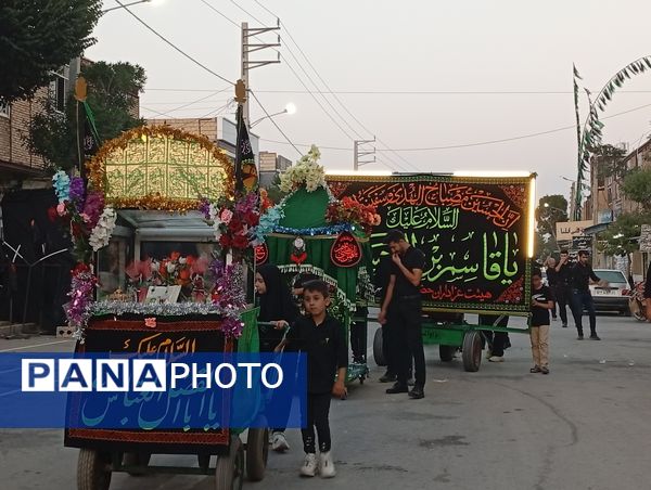 عزاداری کودکان به عشق امام حسین (ع) 
