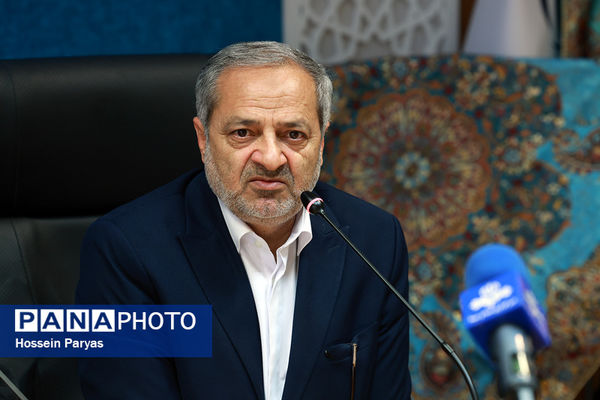 آیین رونمایی از کاربرگ حفظ موضوعی قرآن کریم و بازی آی‌لیگ