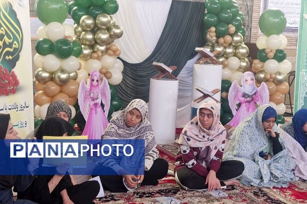 فشافویه میزبان خلوت عاشقانه دانش آموزان در نخستین روز اعتکاف همزمان با ولادت حضرت علی (ع)