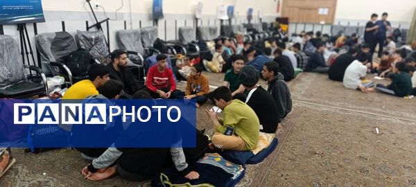 اعتکاف پسران نسل آفتاب