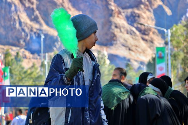 خدمت در مسیر «طریق‌الشهدا» در سالگرد حاج قاسم