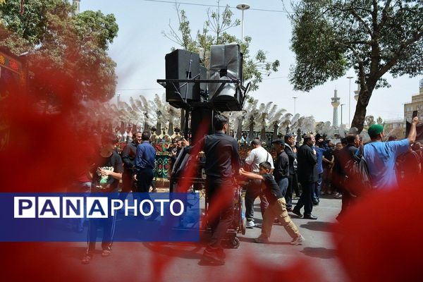  انا علی العهد، ما نسل ظهوریم
