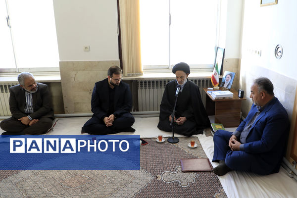 دیدار قائم مقام سازمان دانش‌آموزی کشور، با نماینده ولی فقیه در استان
