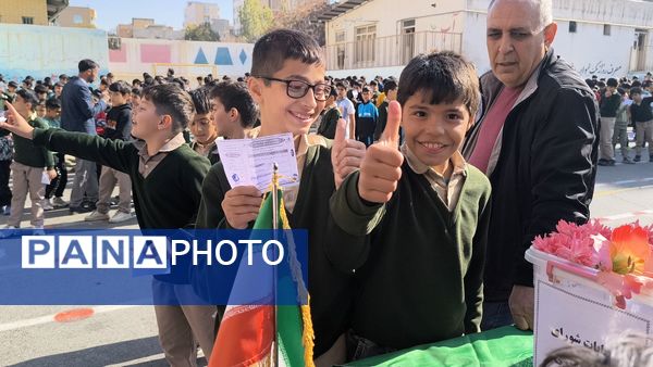 انتخابات شورای دانش‌آموزی مدرسه شهید دباغی۲