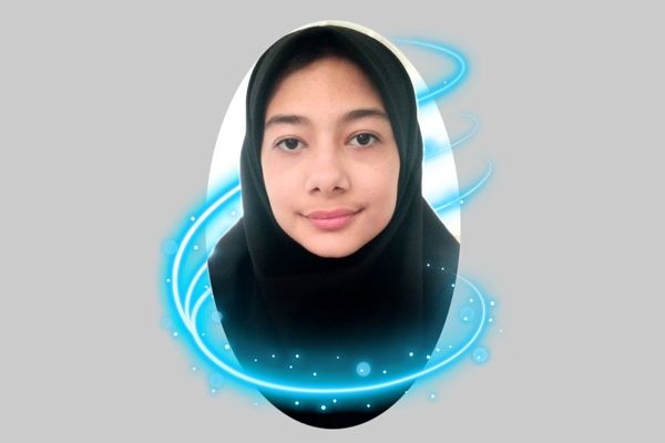 درخشش فائزه یوسفی، دانش‌آموز روستای علی‌آباد هشترود در مسابقه نقاشی سیاه‌قلم