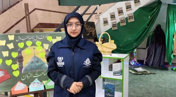 برگزاری یادواره شهدا توسط دانش آموزان دبیرستان برازنده مقدم ۱