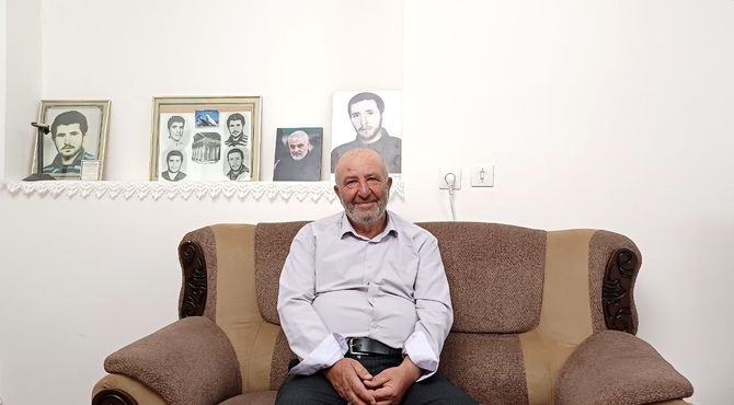 مصاحبه خبرنگاران پانا با رجب بنائیان سفید یکی از فرماندگان شجاع عملیات مرصاد