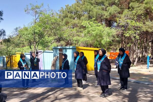 اردوی پایانی پیشتازان دختر مقطع متوسطه ناحیه 4 شیراز 
