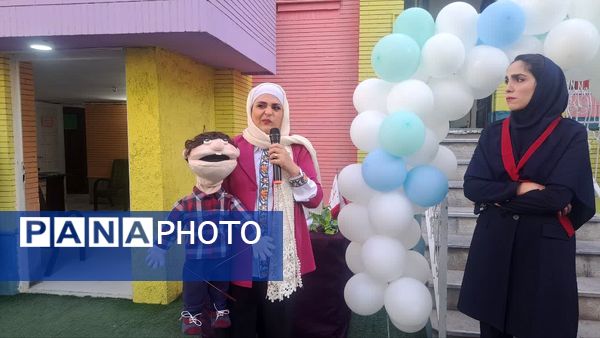 جشن آغاز سال تحصیلی در دبستان مبتکران ناحیه ۷ مشهد