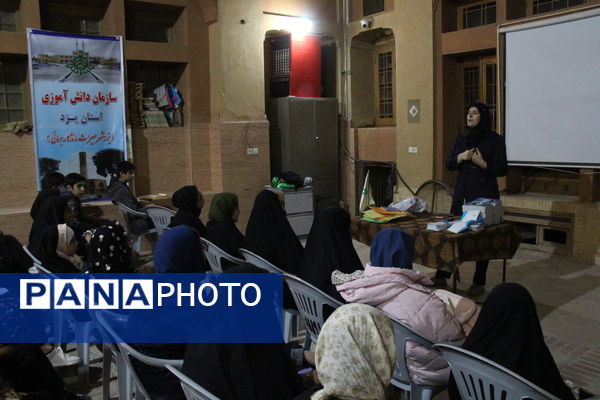 کارگاه آموزشی خبرنگاری ویژه دانش‌آموز خبرنگاران پانا در یزد