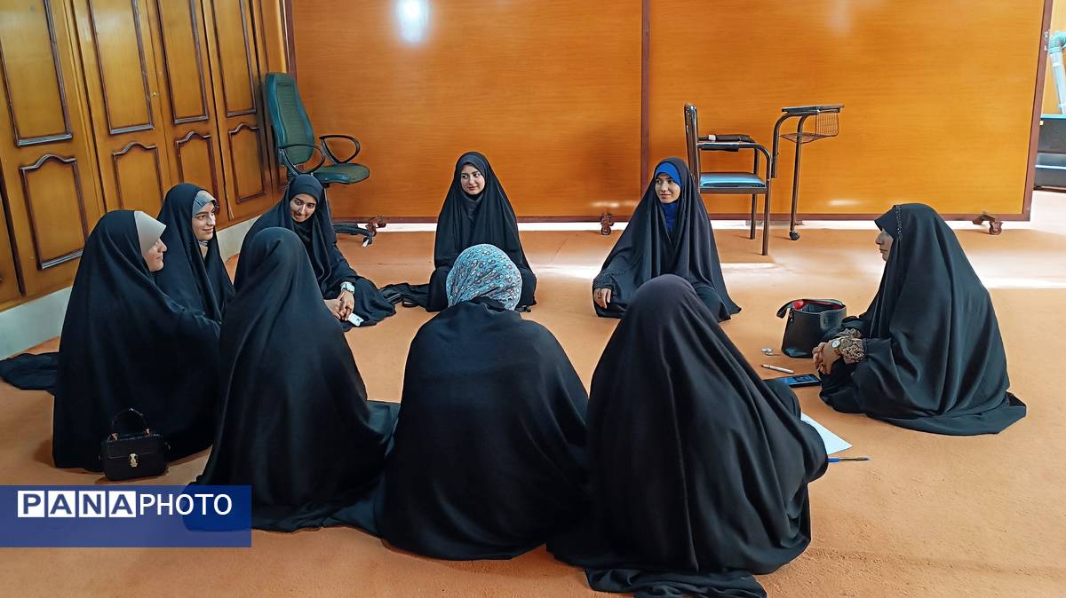 صحنه آمادهسازی دوره تربیت مربی دختران حاج قاسم در کهگیلویه و بویراحمد