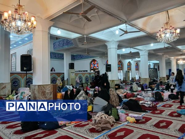 برگزاری آیین اعتکاف در مصلی رشت