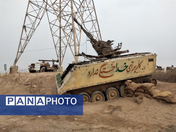 سفری در دل هشت‌ سال دفاع‌ مقدس