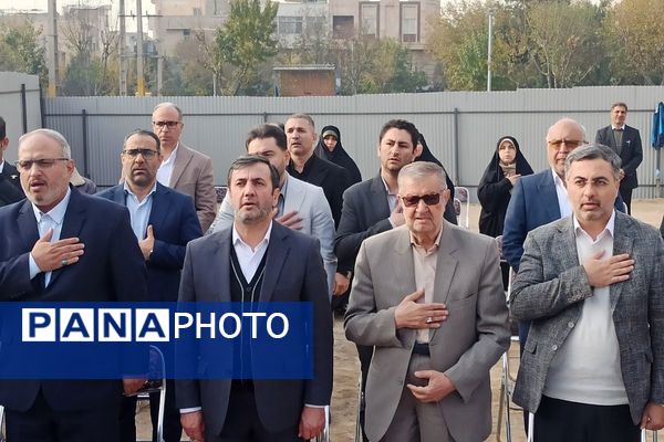 خشتِ بنای مدرسه ۱۸ کلاسه در شهرری گذاشته شد