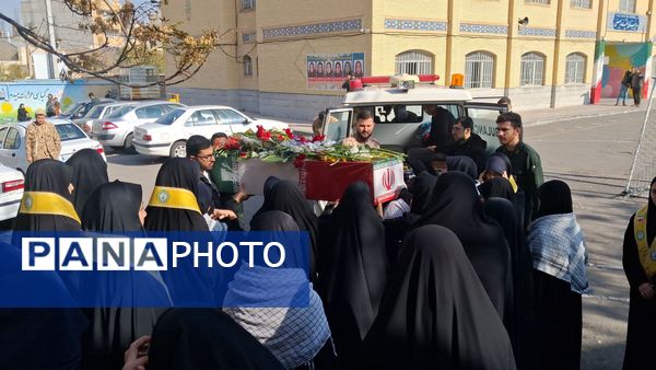 عطر ایثار و معنویت در دبیرستان مدرس تبریز پیچید