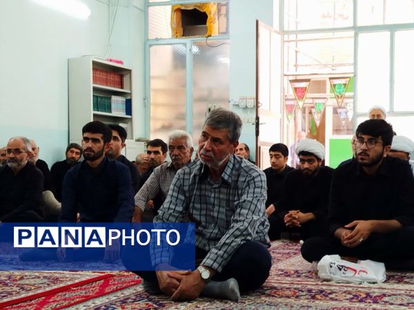 مجلس عزای حسینی در حوزه علمیه امام صادق (ع) کاشمر