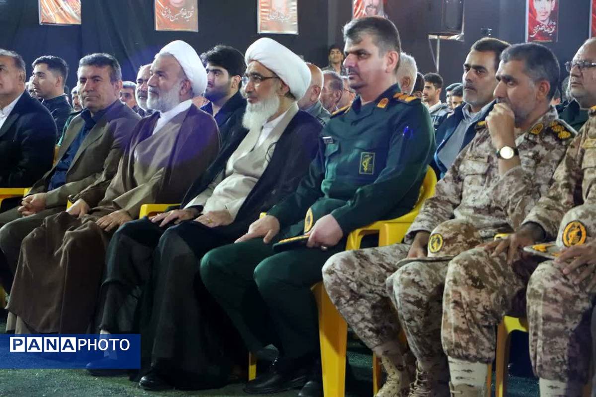 یادواره سرداران و شهدای محله حسین‌آباد در برازجان با حضور نماینده ولی فقیه در استان بوشهر
